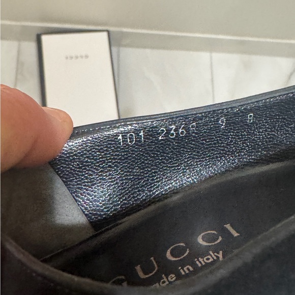 Gucci By Tom Ford 90s Black Suede Pointed Toe Kitten Hell Leather Strap GG Pumps - Picture 7 of 9